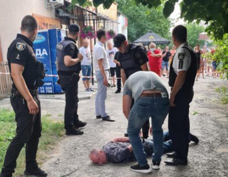 Взрыв гранаты в Каменец-Подольском: стал известно о состоянии девочки (ВИДЕО)