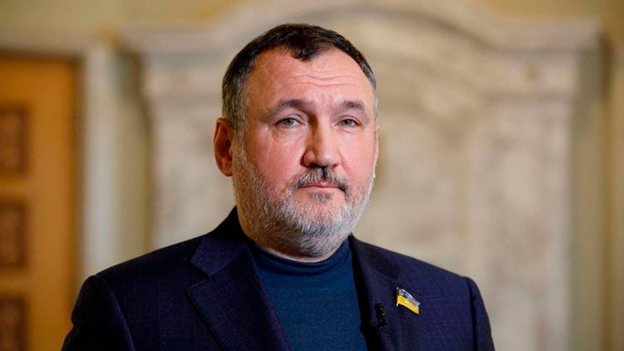 Кузьмин о деле Медведчука: ОП влияет на суд, что является доказательством узурпации власти