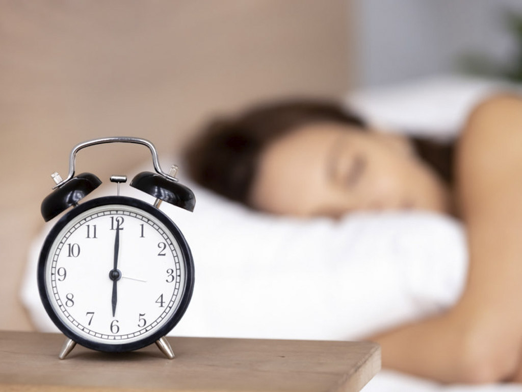 Ученый объяснил пользу дневного сна