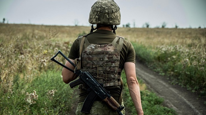 Сутки на Донбассе: 11 нарушений, есть погибший