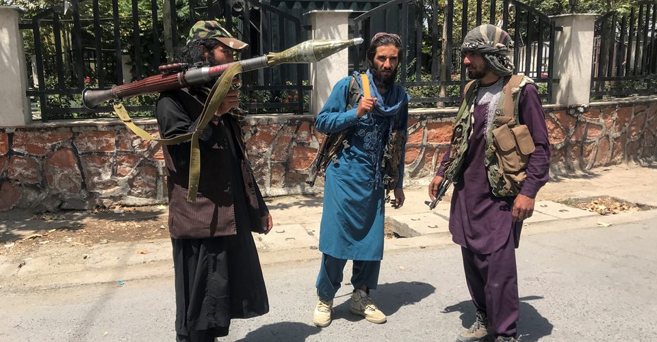 Обстрелы по демонстрантам в Афганистане негативно повлияют на имидж талибов &#8212; политолог