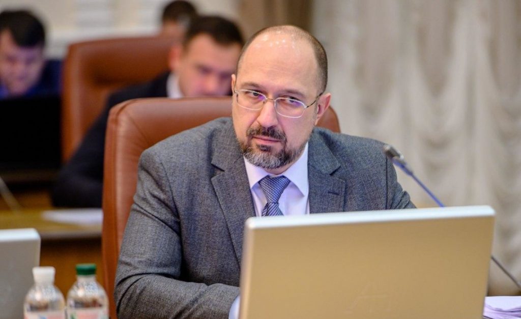 В сентябре возможна отставка Кабмина – политолог