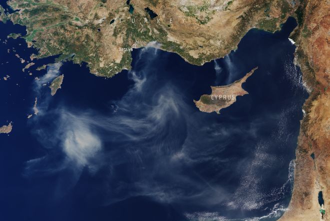 Дым турецких пожаров виден из космоса (ФОТО)