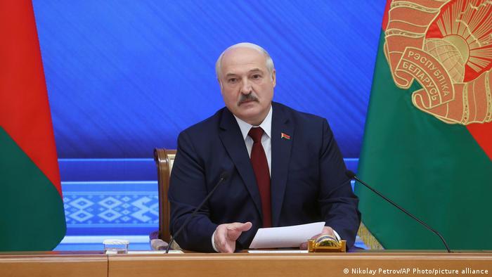 «Ведете себя нехорошо»: заявления Лукашенко об Украине