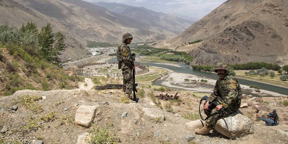 Поток беженцев из Афганистана возможен в случае гражданской войны – эксперт