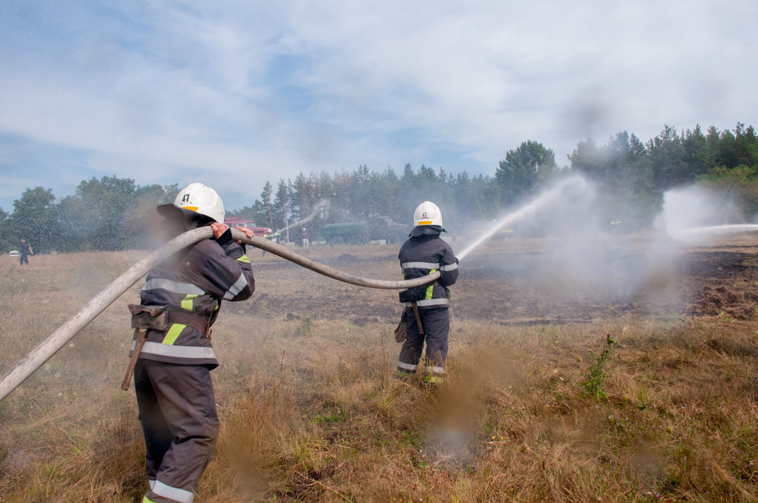 На Харьковщине учились тушить лесные пожары