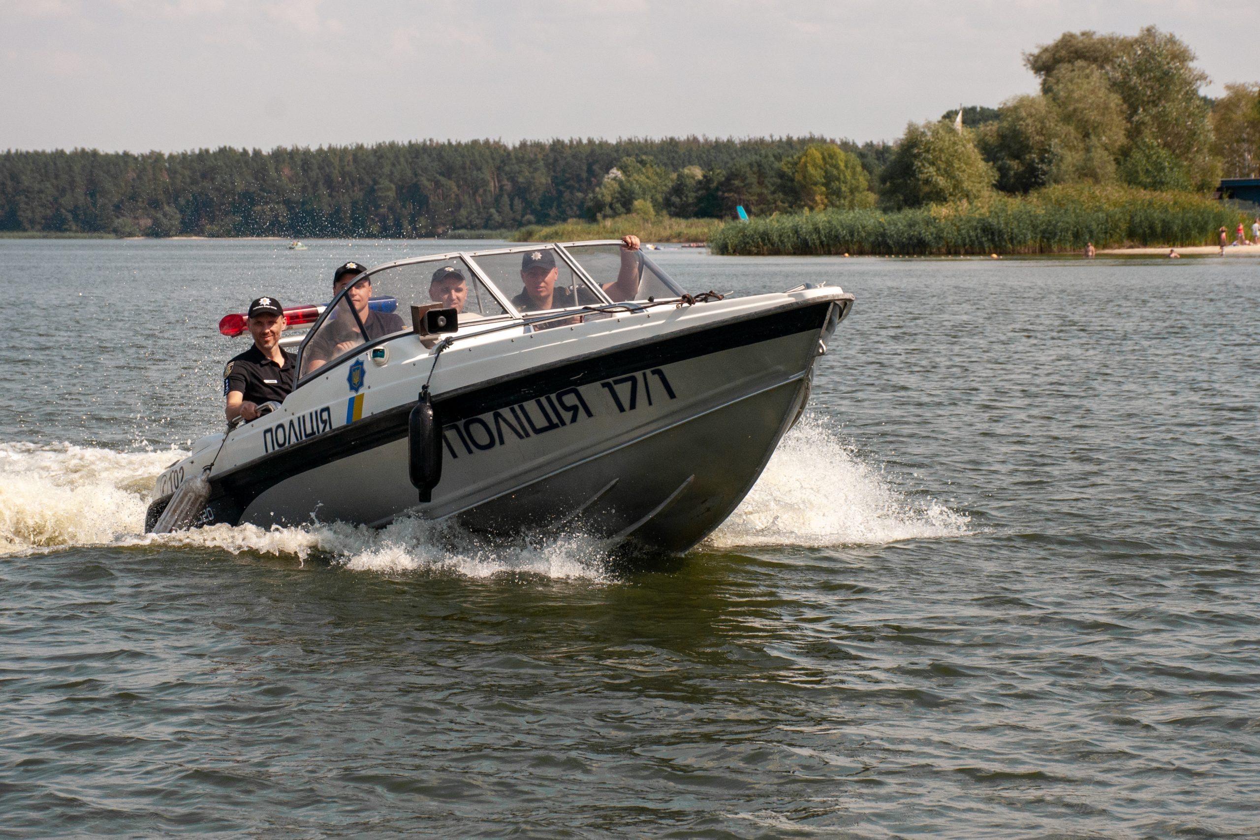 На Харьковщине начала работу водная полиция