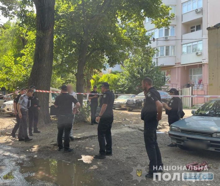В Одессе киллер застрелил иностранца посреди улицы (ФОТО, ВИДЕО)