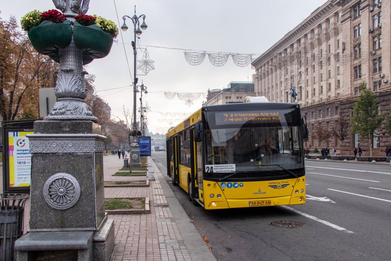 И. Черныш: «Проезд в коммунальном транспорте Киева поднимут не раньше нового года»
