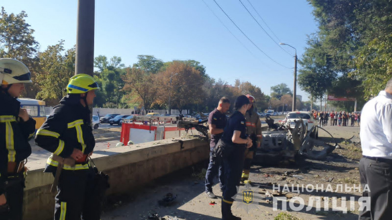 Взрыв Nissan в Днепре: стали известны имена погибших