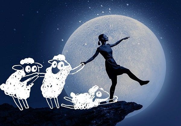Ученые рассказали, что луна влияет на сон