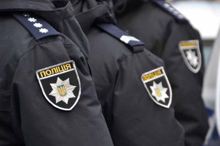 Украинская полиция переходит на усиленный режим работы