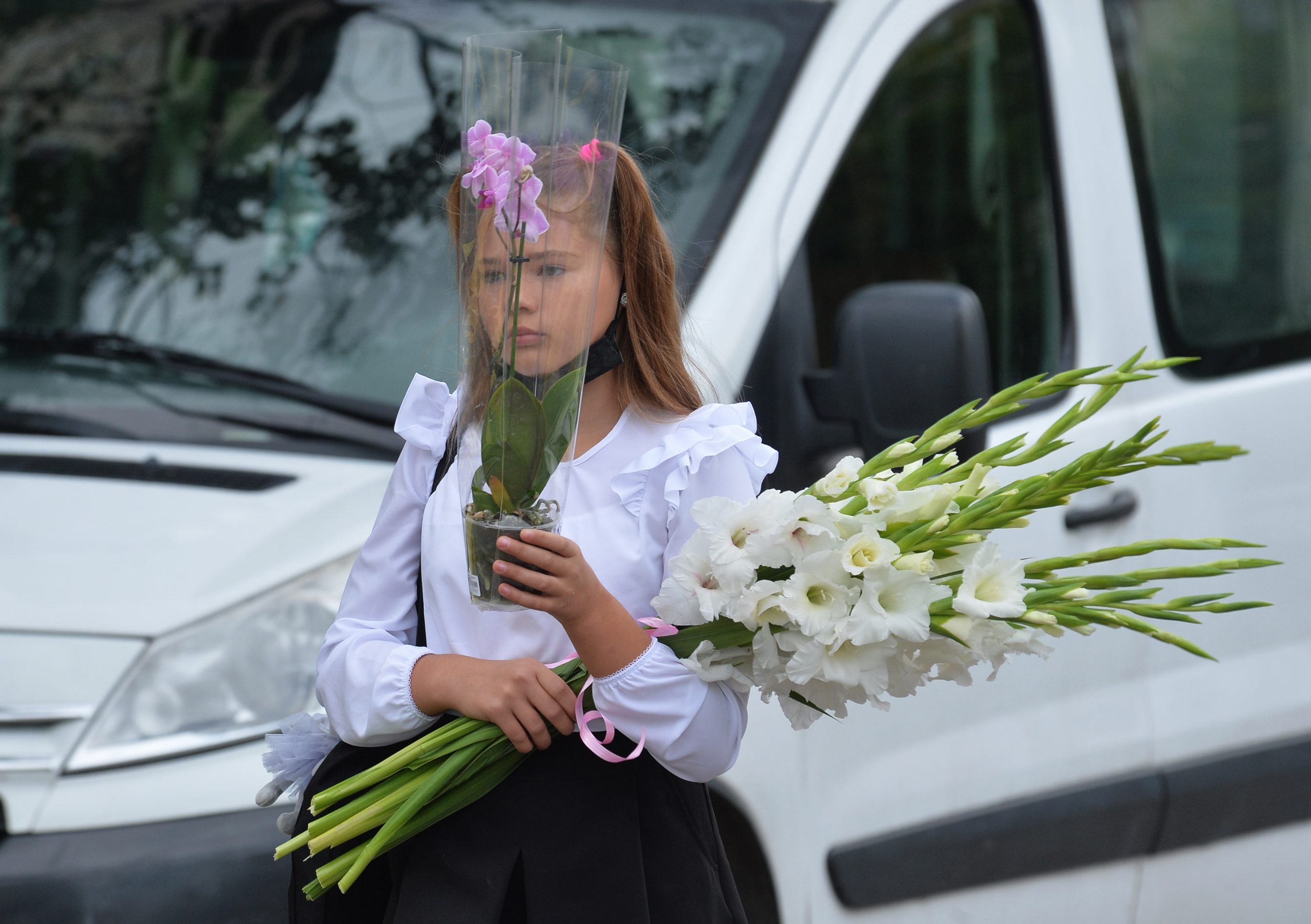 Не на карантине: В украинских школьников начался учебный год