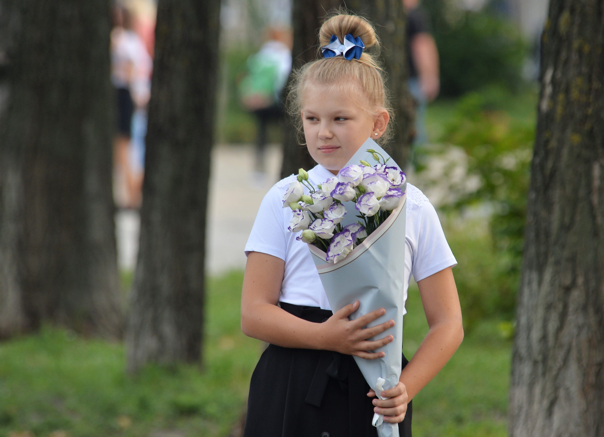 Не на карантине: В украинских школьников начался учебный год