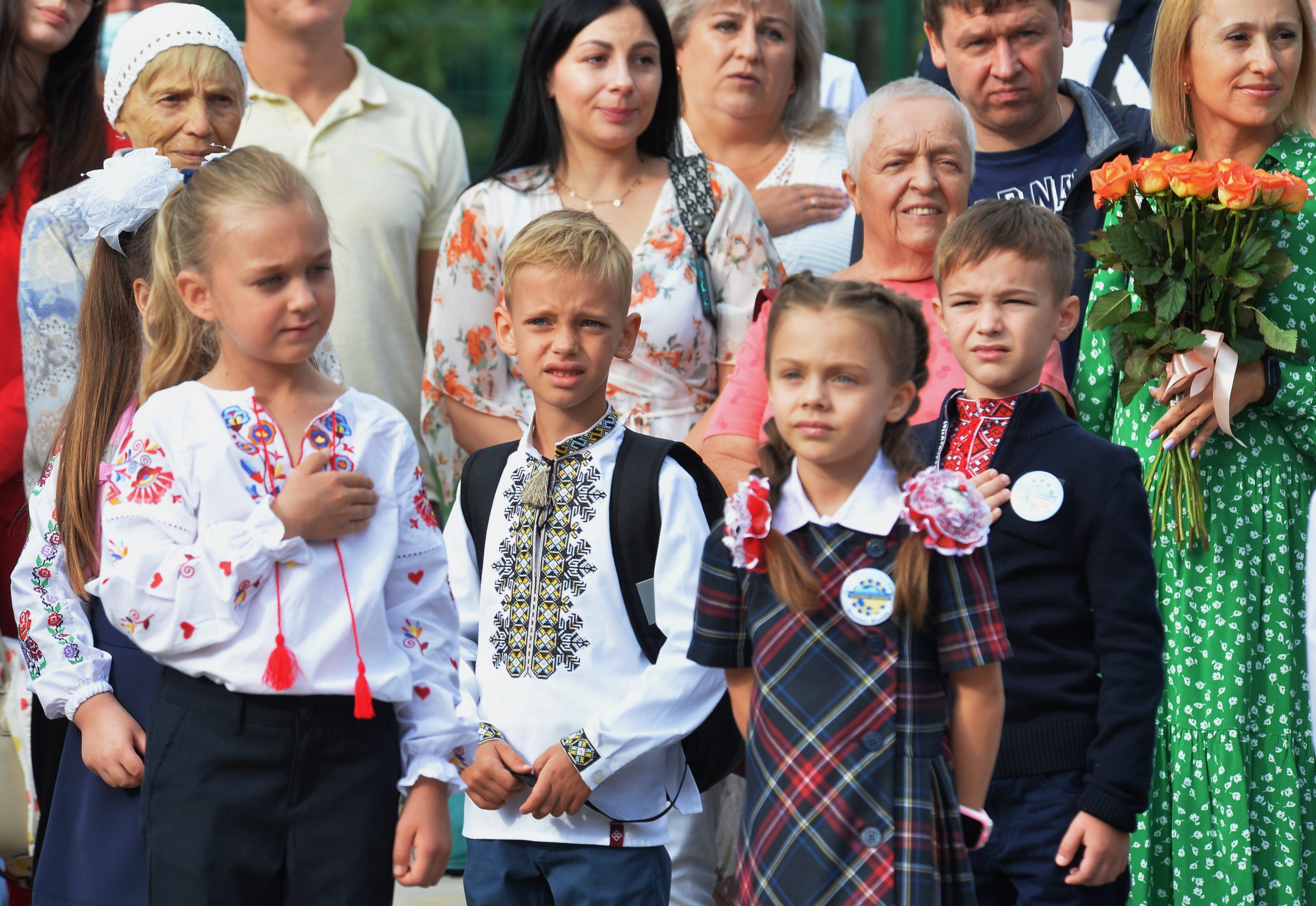 Не на карантине: В украинских школьников начался учебный год