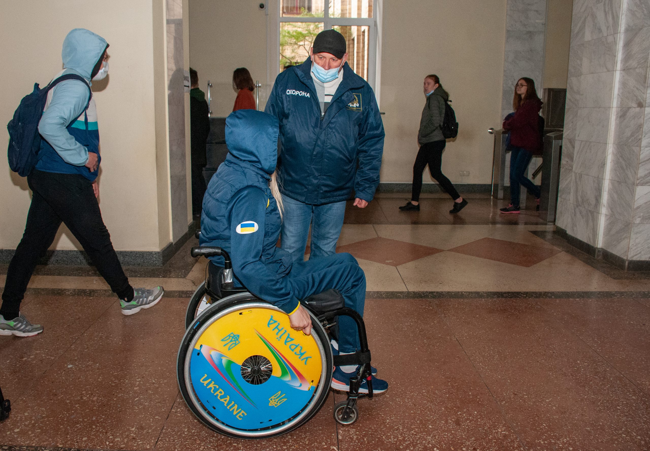 В Харькове проверили пункты вакцинации на доступность для людей с инвалидностью