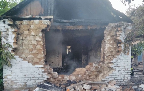 В частном доме в Славянске мужчина погиб во время пожара (ФОТО)