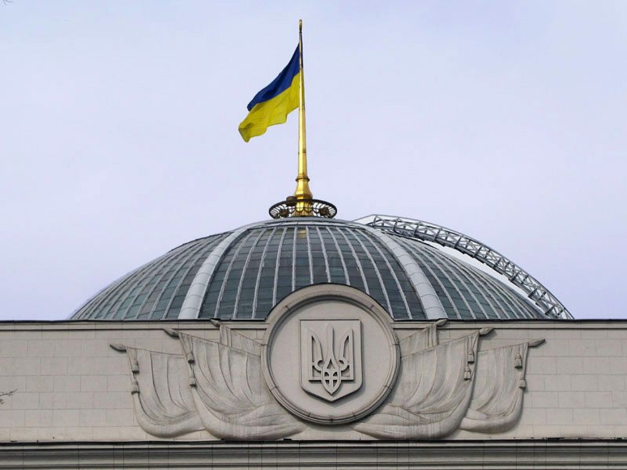 Юрист: вместо закона об олигархах Раде надо заняться темой лоббизма