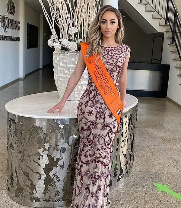 «Мисс Нидерланды» отказалась от участие в конкурса из-за требования прививки (ФОТО)