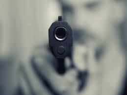 В Кривом Роге мужчина обстрелял детей из пистолета – полиция