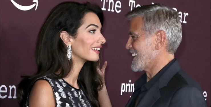 Джордж Клуни впервые за несколько вышел в свет с женой (ФОТО)
