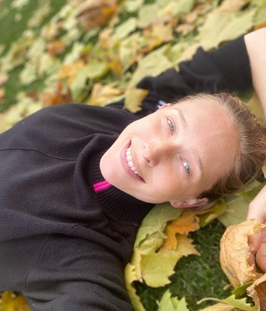 «Осень без грима»: Катя Осадчая показала лицо без капли косметики (ФОТО)