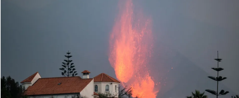 На Канарских островах – извержение вулкана: 60 землетрясений, улицы покрыты пеплом (ФОТО, ВИДЕО)