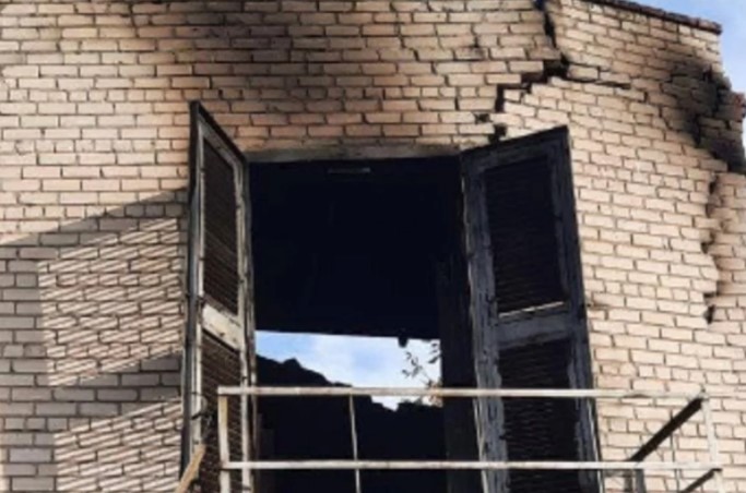 В Донецке произошел взрыв в троллейбусной подстанции – соцсети (ВИДЕО)