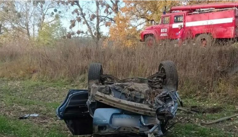 В ДТП на Полтавщине погиб водитель: Subaru вынесло в кювет (ФОТО)