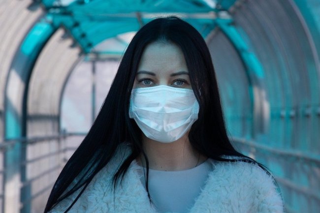 В Польше украинка била ногами автобус: не хотела надевать маску