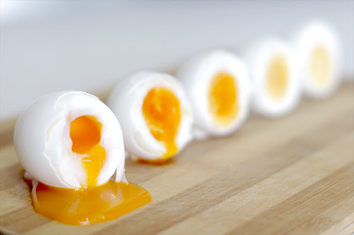 Диетологи рассказали, как не стоит готовить яйца