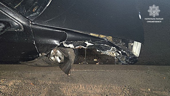Пьяный водитель попал в ДТП в Сумах: врезался в дерево (ФОТО)
