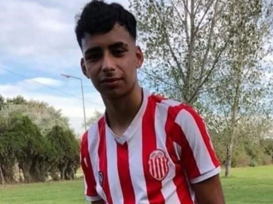 В Аргентине полицейские застрелили 17-летнего футболиста (ФОТО)