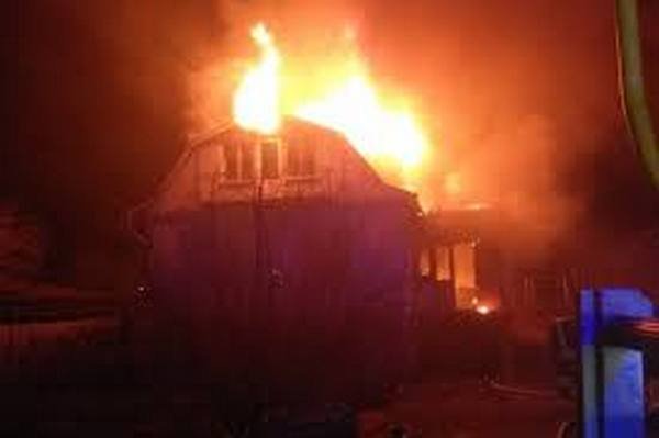 В Днепре сгорел дом: в помещении нашли погибшую хозяйку (ФОТО)