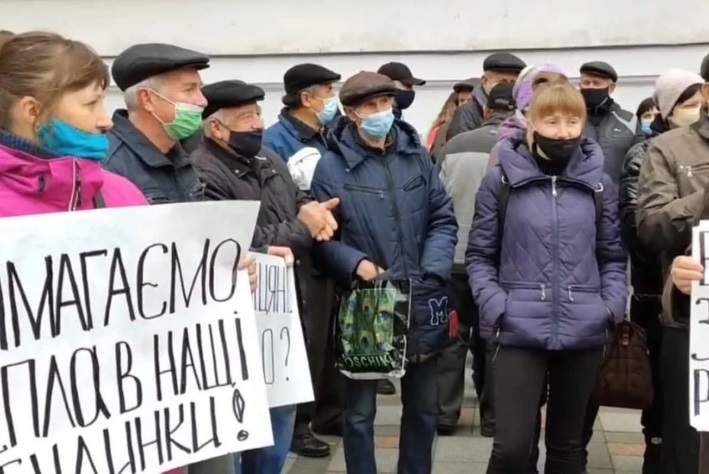 В Полтаве местные жители вышли на протест из-за отсутствия тепла (ФОТО)