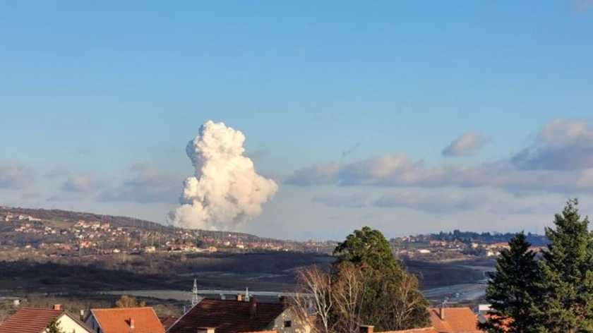 В Сербии прогремел мощный взрыв на фабрике по производству ракет (ФОТО, ВИДЕО)