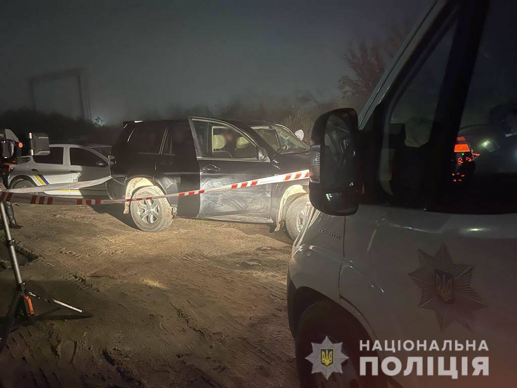 В пригороде Одессы избили депутата с женой (ФОТО)