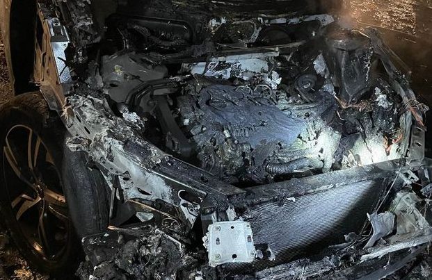Поджог автомобиля адвоката в Херсоне: новые подробности (ФОТО, ВИДЕО)