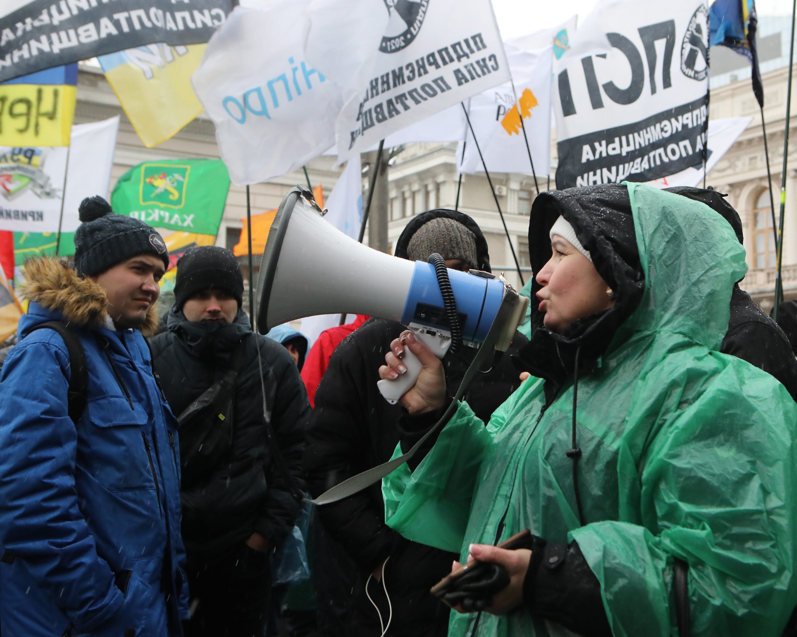 Петарды у парламента: В Киеве состоялся митинг предпринимателей