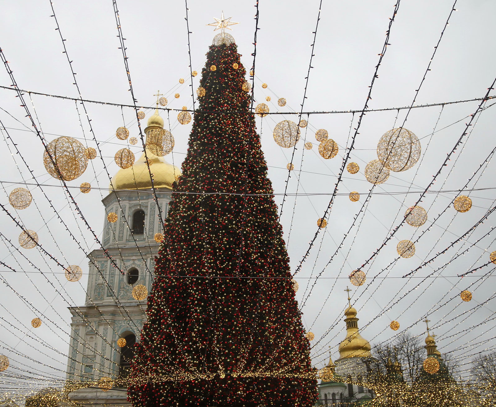 Новогодняя Софийская площадь