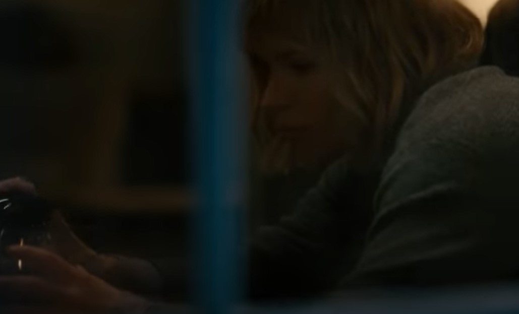 Netflix показал тизер сериала-триллера (ВИДЕО)