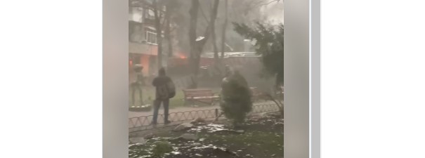 В центре Киева горит ресторан (ВИДЕО)