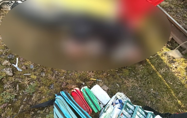В Буче подросток попал в реанимацию после попытки перелезть поезд (ФОТО)