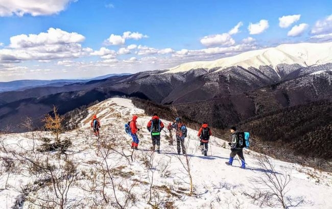 В Карпатах заблудились туристы на снегоходах (ВИДЕО)