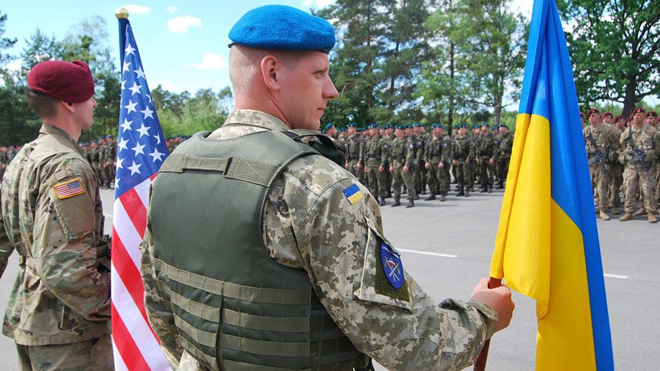 РФ против размещения сил НАТО в Украине и Грузии