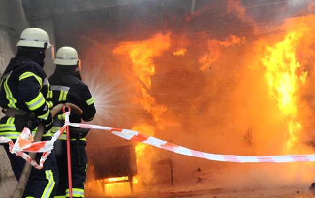 Пожар в больнице на Прикарпатье: одного из пострадавших эвакуируют в Киев