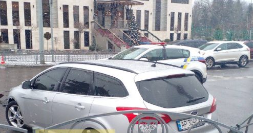 В Харькове столкнулись 2 авто: Ford выехал на «встречку» (ФОТО)