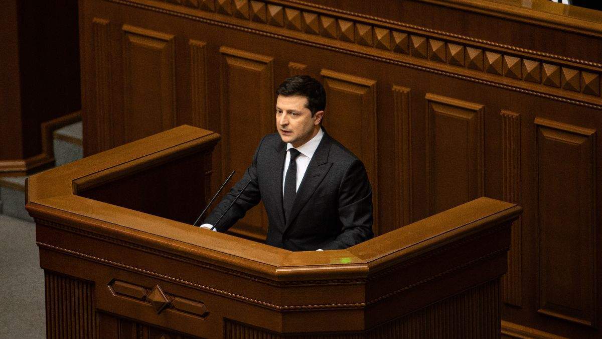Выступление Зеленского в Раде: какие изменения произойдут в стране в 2022 году