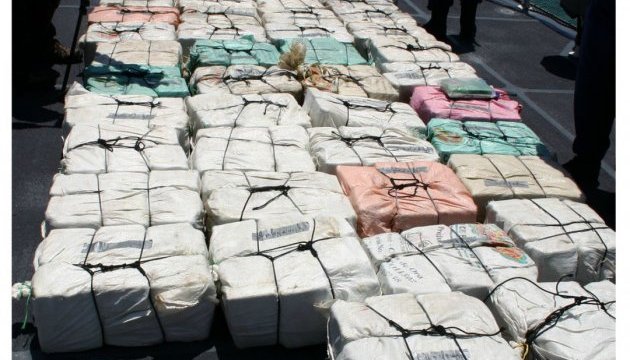 В Тихом океане правоохранители задержали катера с 1,6 тонны кокаина