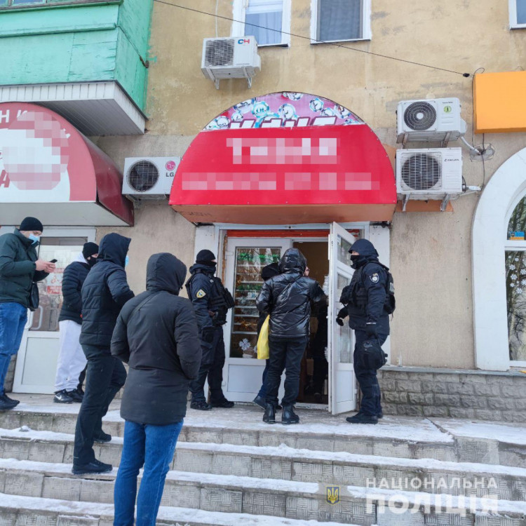 В Харькове разоблачили торговцев контрафактными сигаретами (ФОТО)